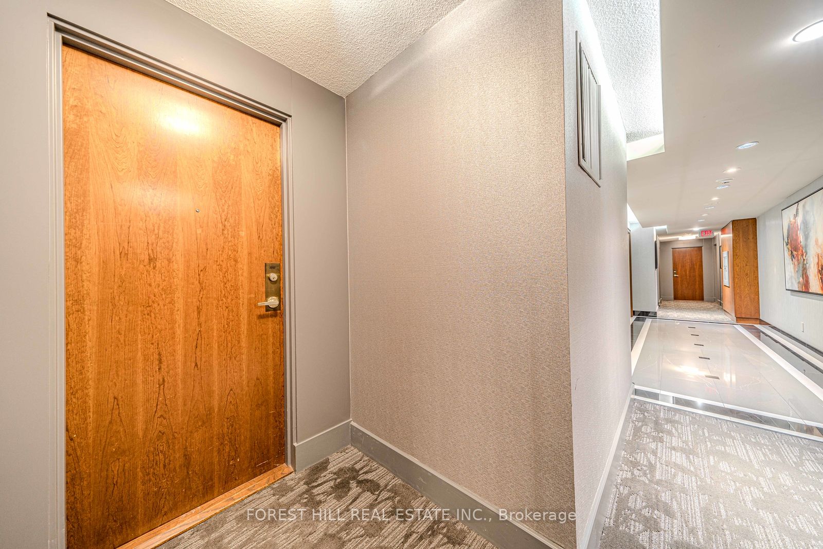 18 Kenaston Gdns, #1010