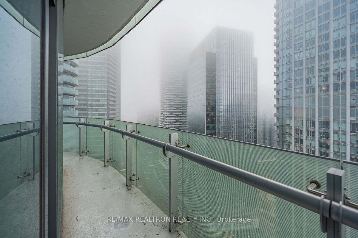 12 York St, #3002