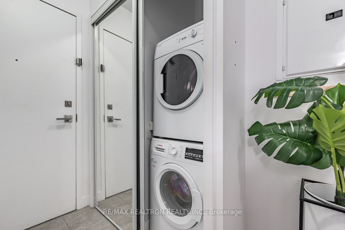 12 York St, #3002