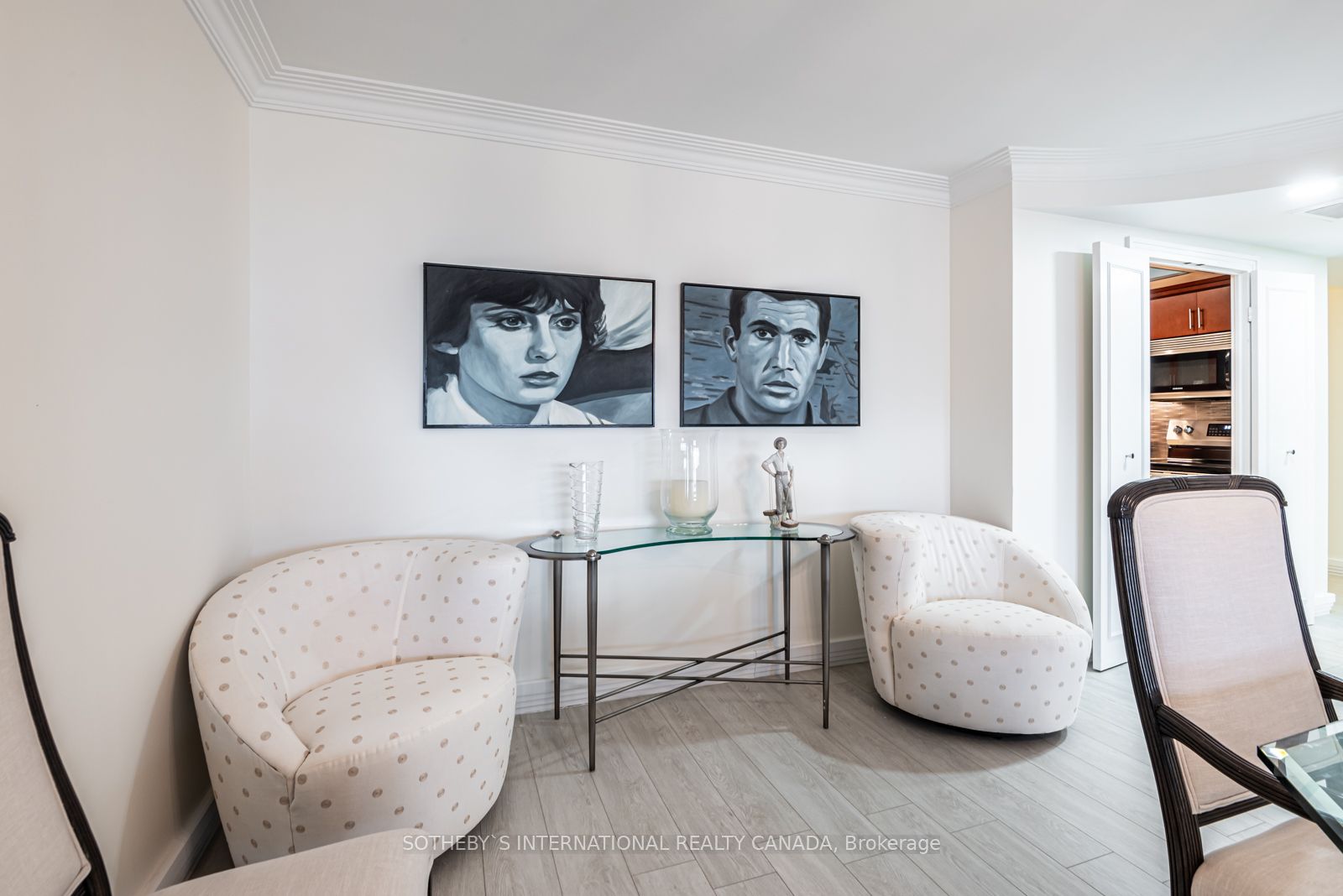 61 St Clair Ave W, #1504