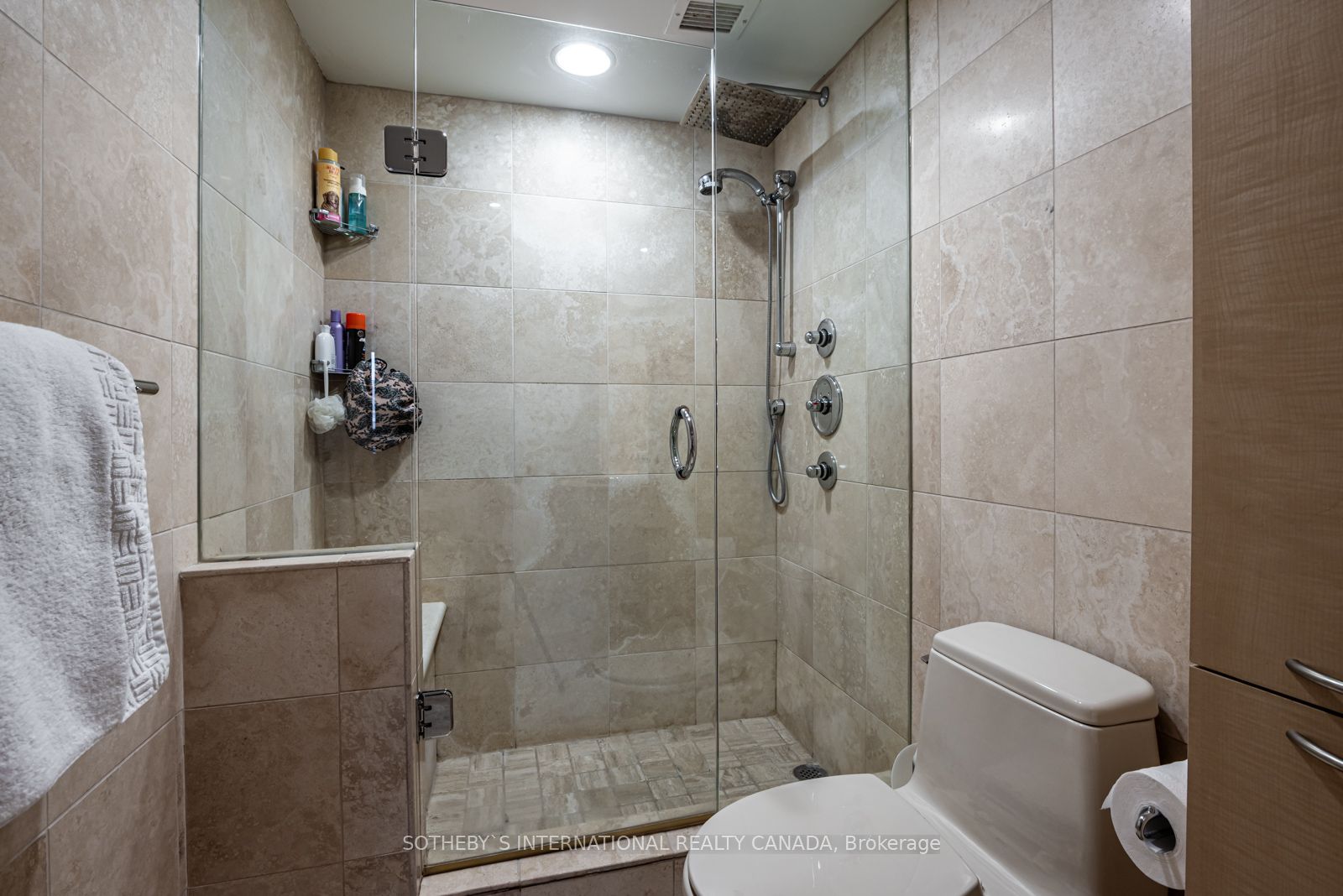 61 St Clair Ave W, #1504
