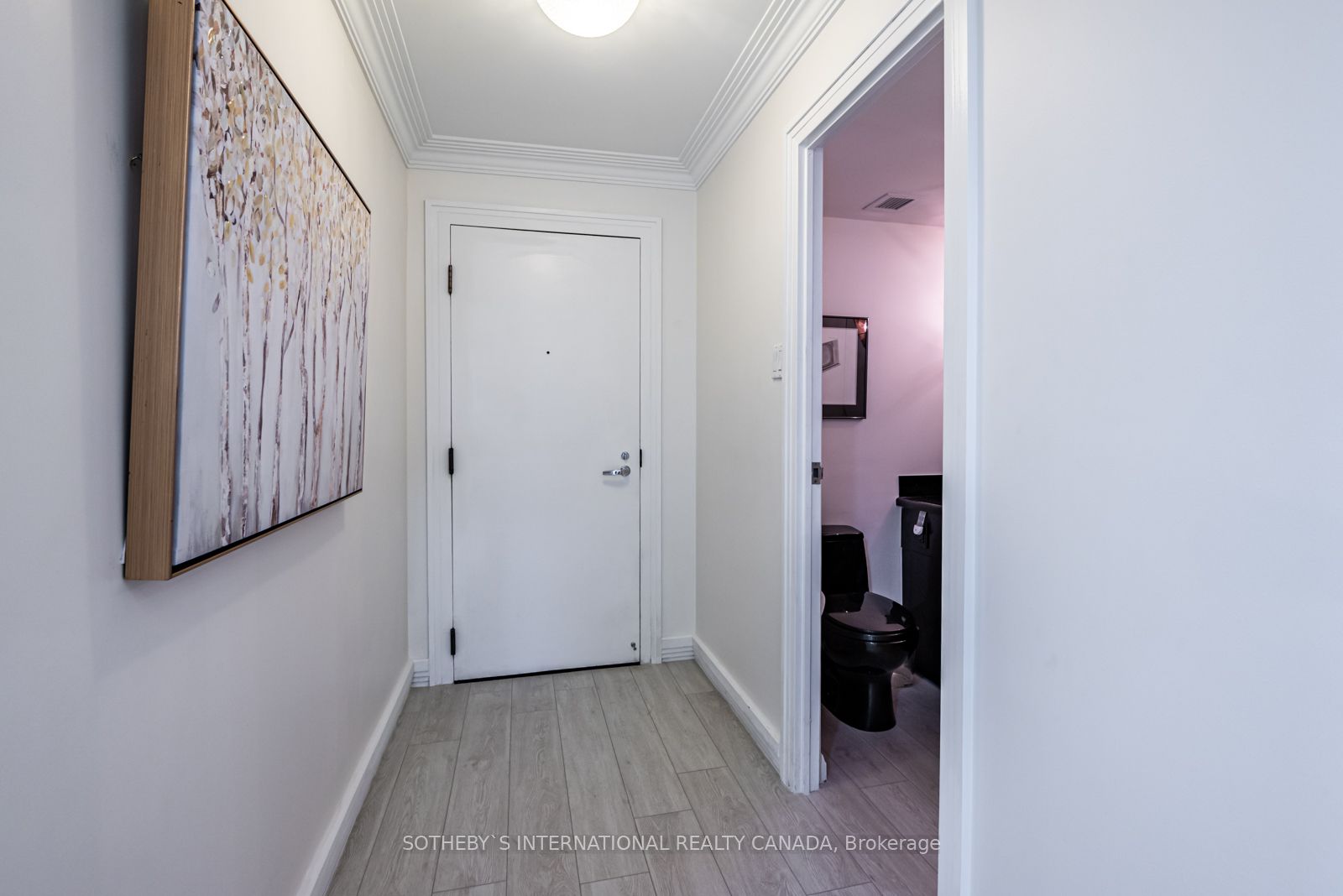 61 St Clair Ave W, #1504