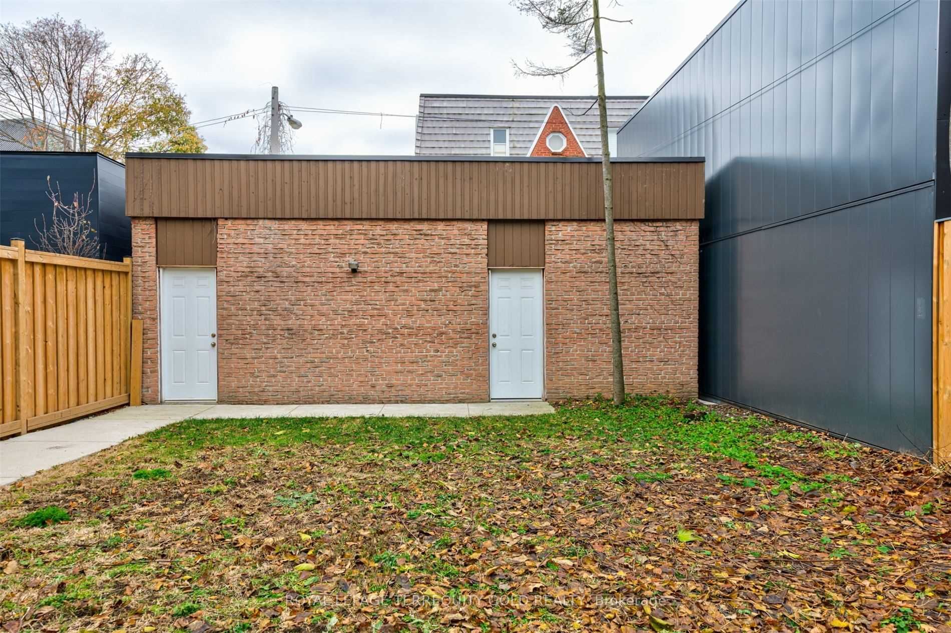 41 Summerhill Avenue #1