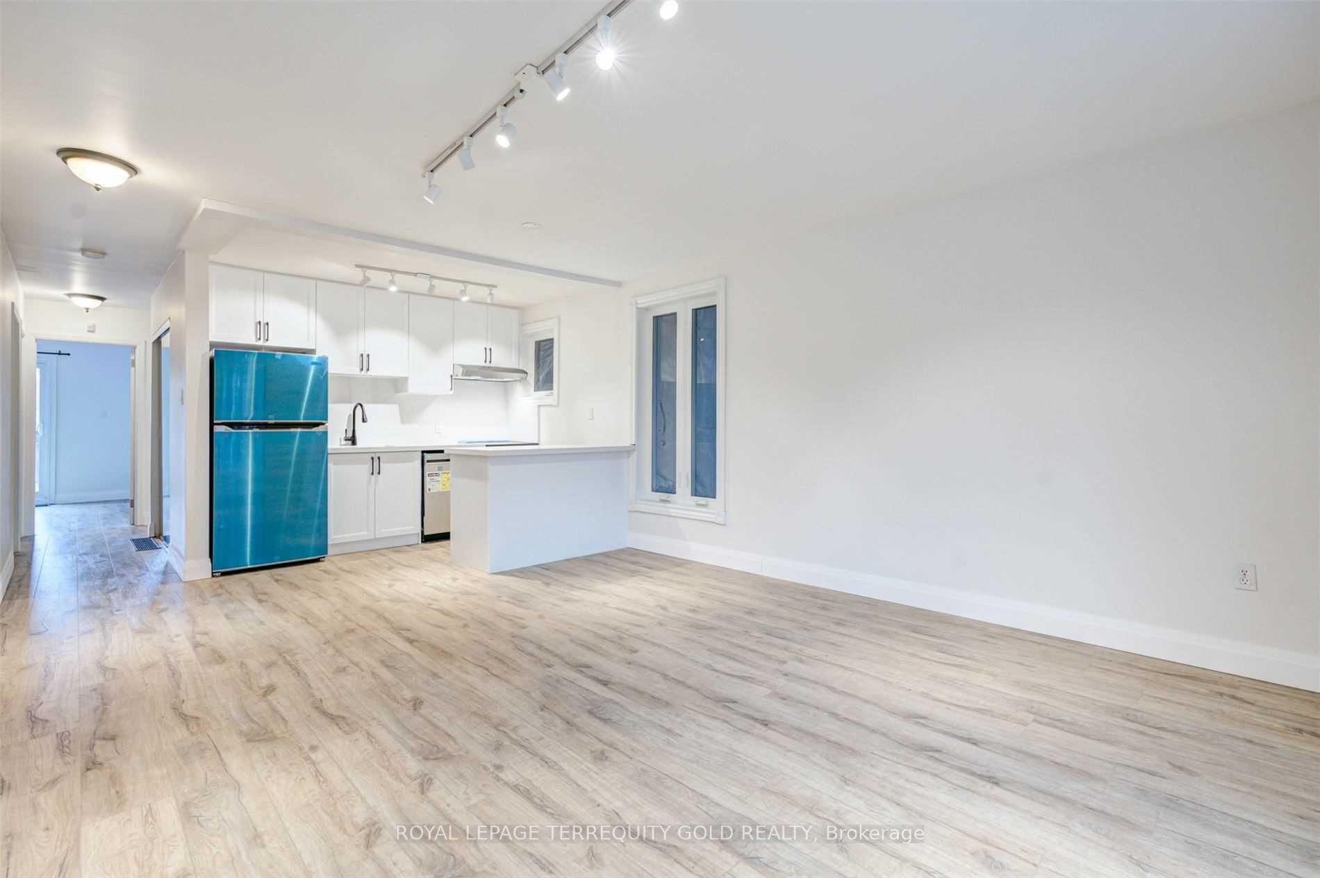 41 Summerhill Avenue #1
