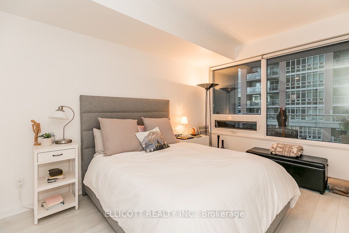 59 East Liberty St, #1006