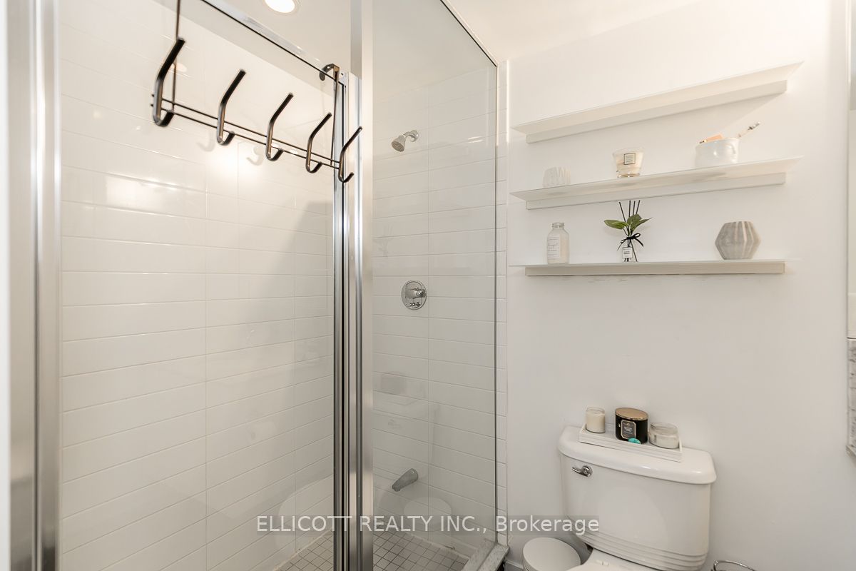 59 East Liberty St, #1006