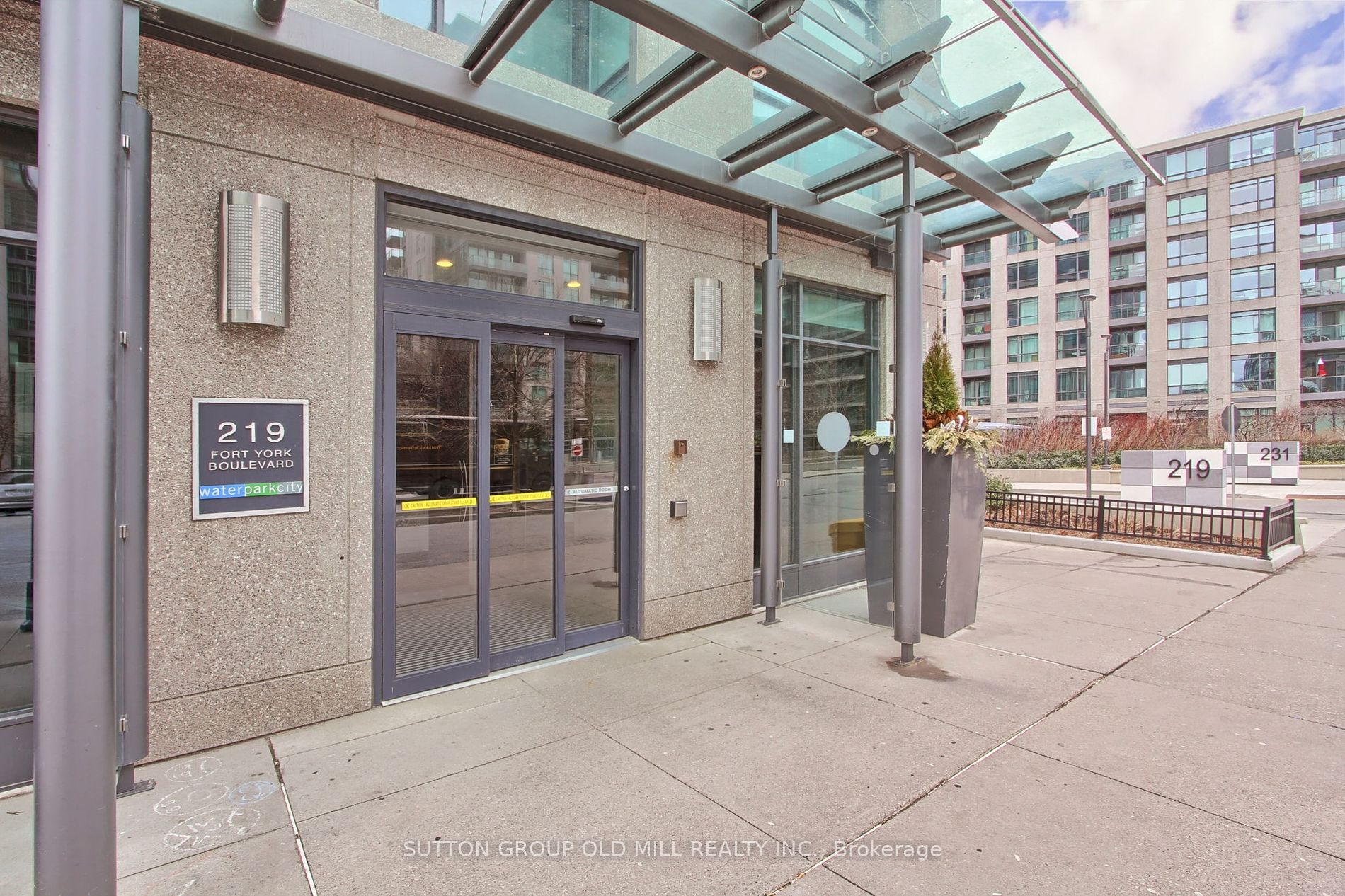 219 Fort York Blvd, #2605