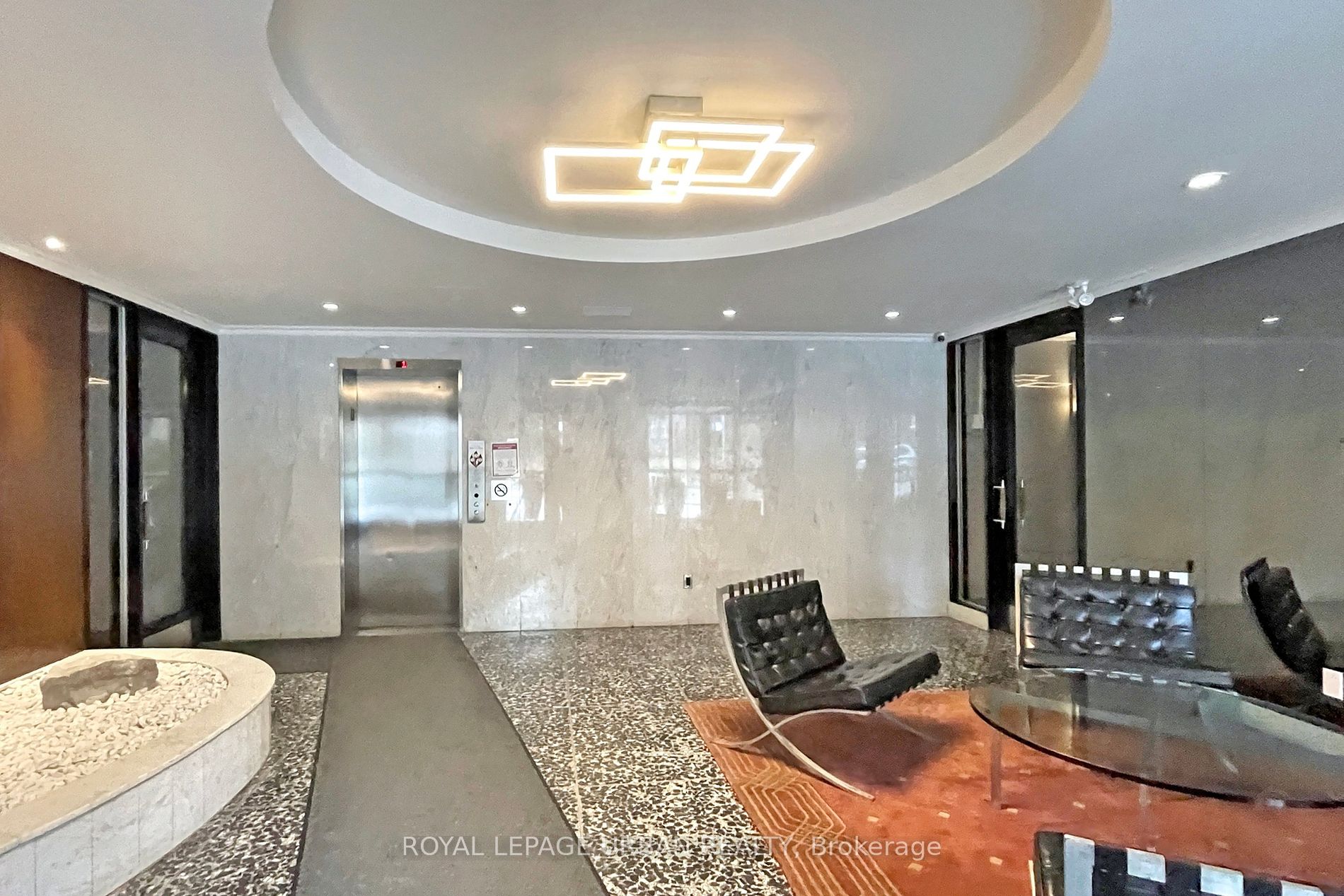 1A Dale Avenue #109