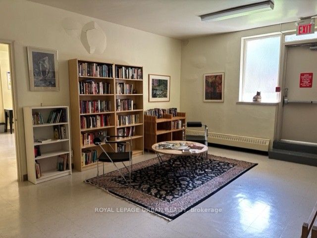 1A Dale Avenue #109
