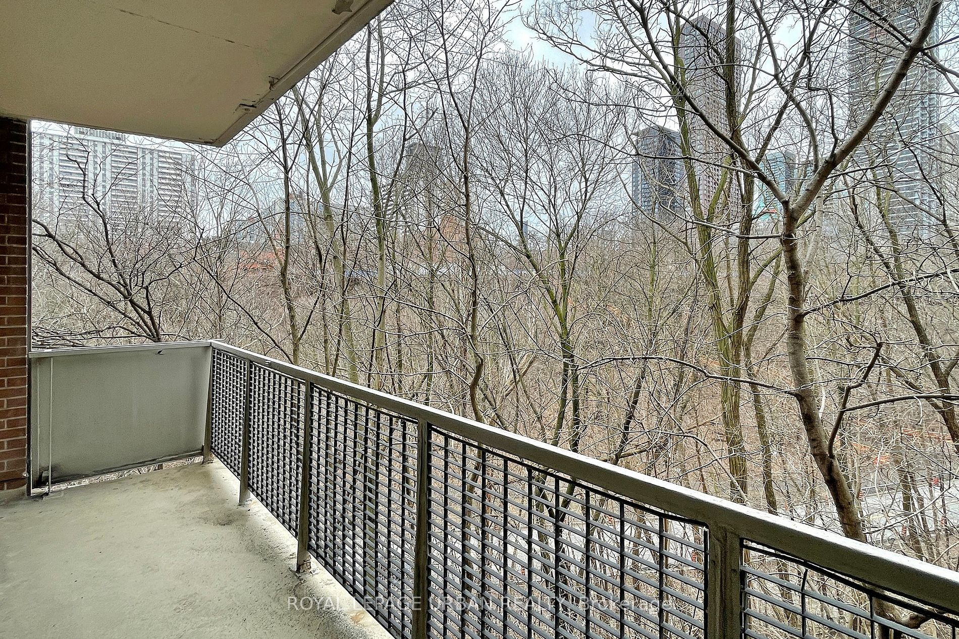 1A Dale Avenue #109