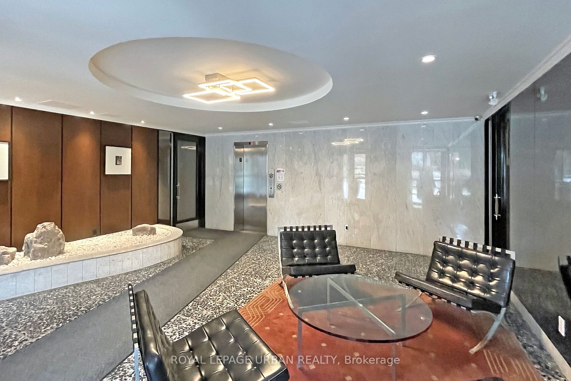 1A Dale Avenue #109