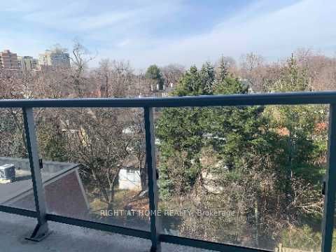 6 Parkwood Avenue #613