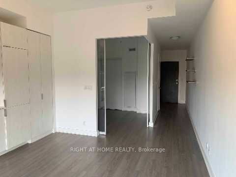 6 Parkwood Avenue #613