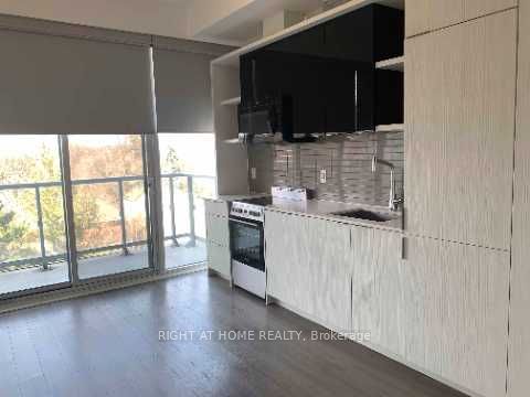 6 Parkwood Avenue #613