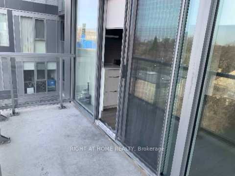 6 Parkwood Avenue #613