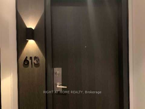 6 Parkwood Avenue #613