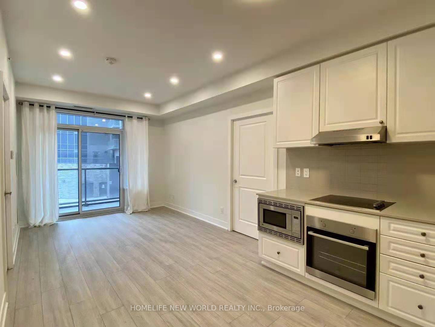 7 Kenaston Gardens, #126