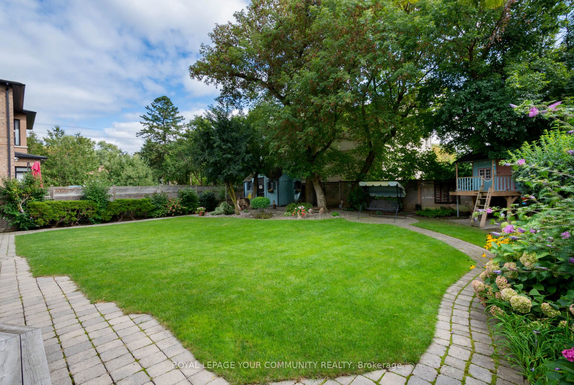 273 Ellerslie Avenue