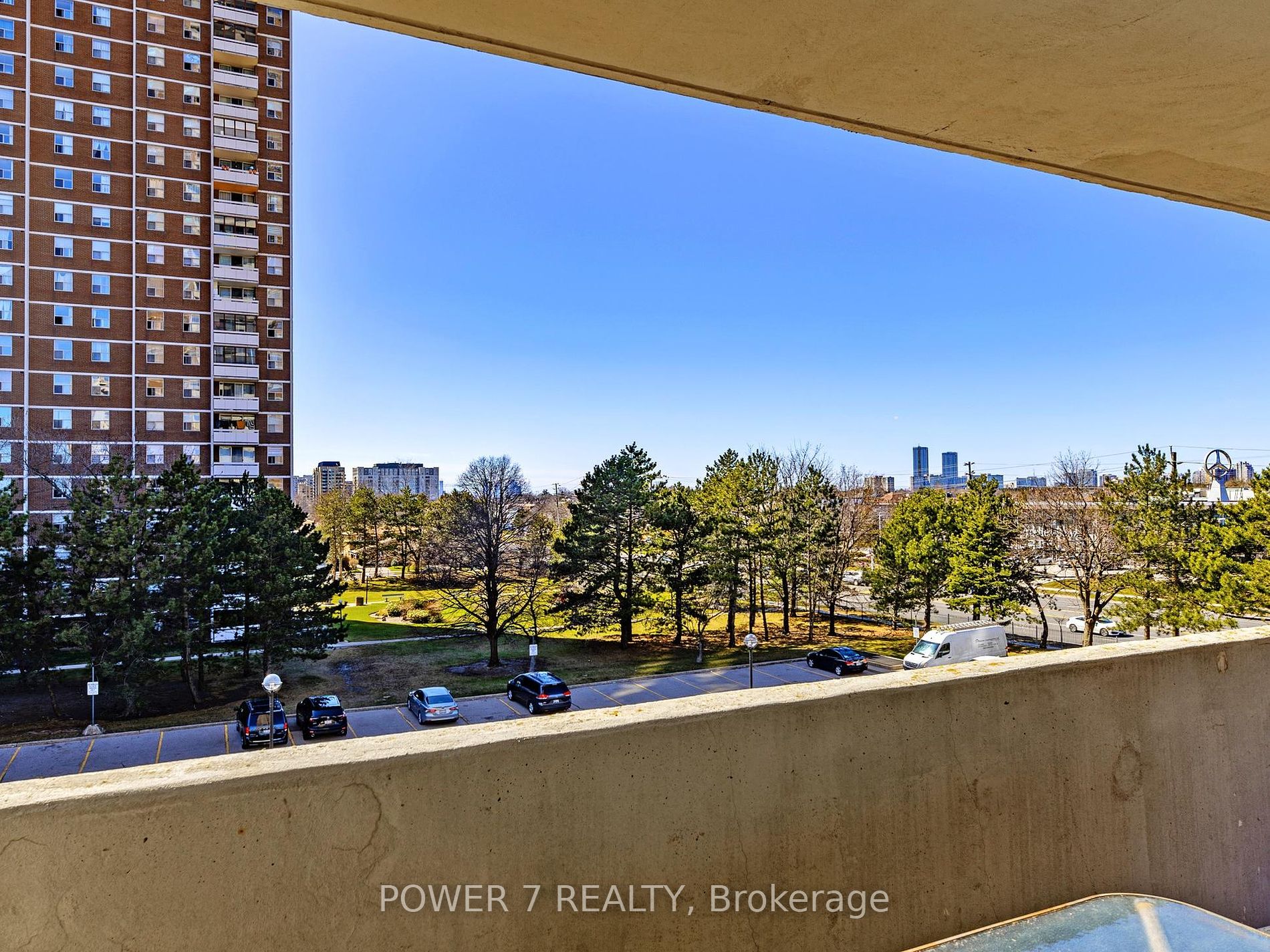 10 Tangreen Court, #407
