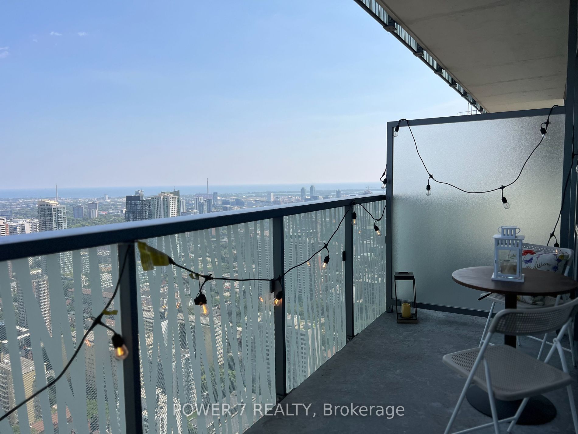 50 Charles St E, #4402