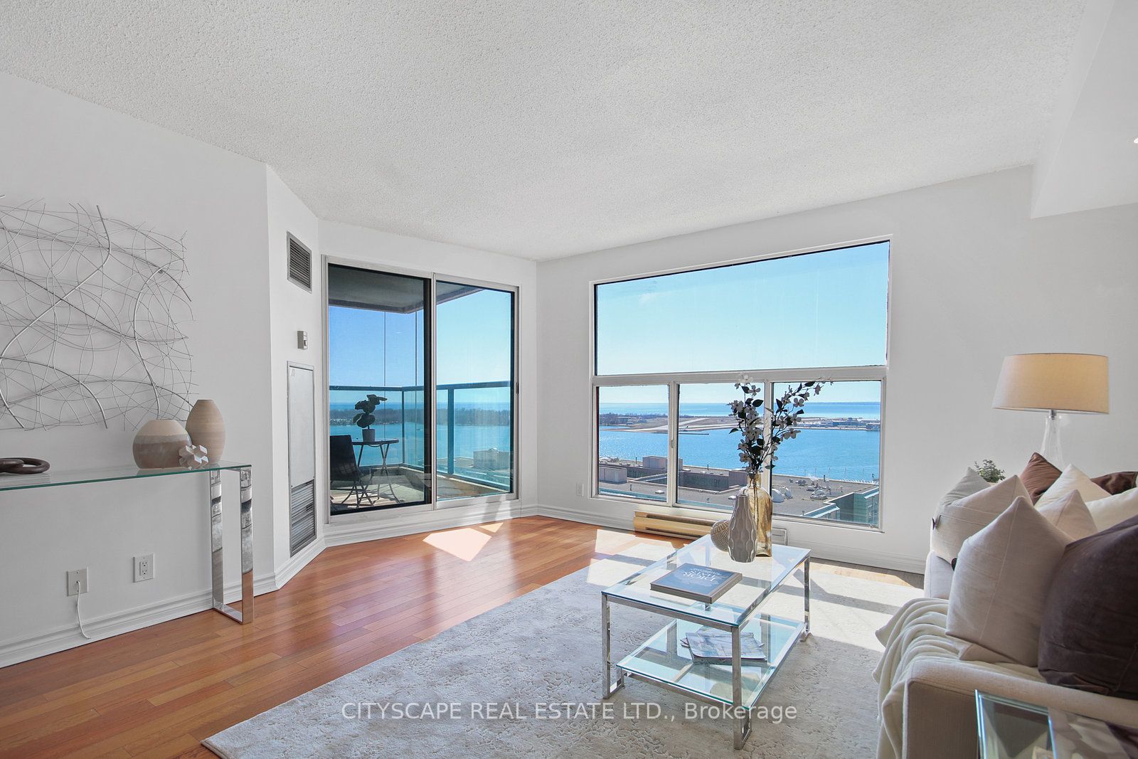 77 Harbour Sq, #2411