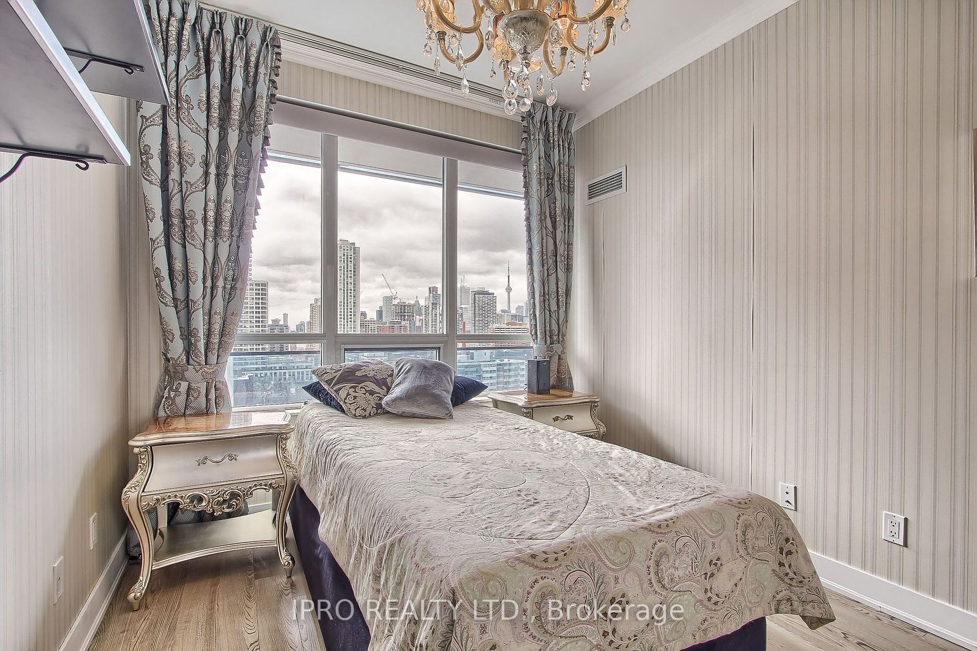 28 Linden St, #1205
