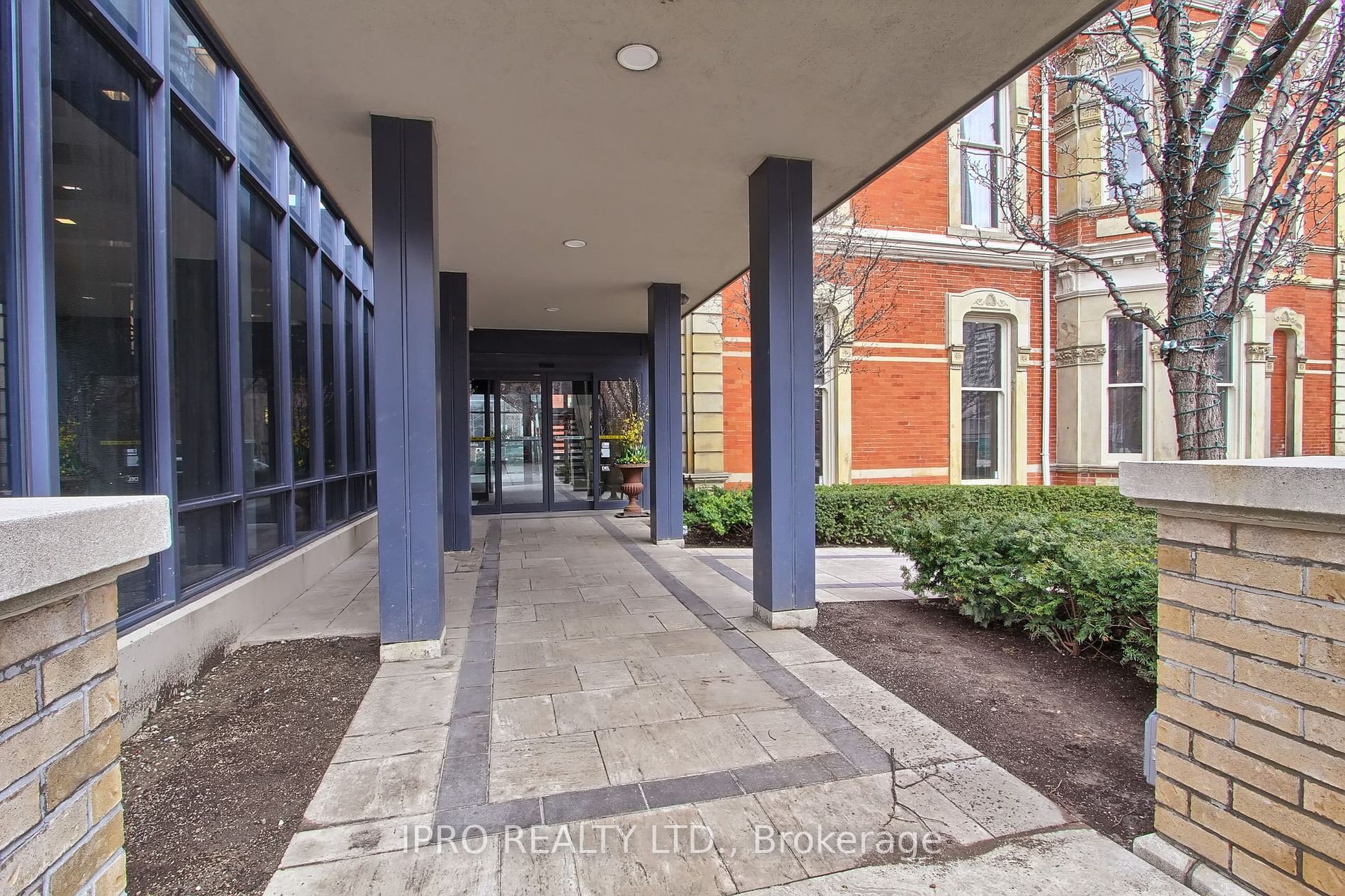 28 Linden St, #1205