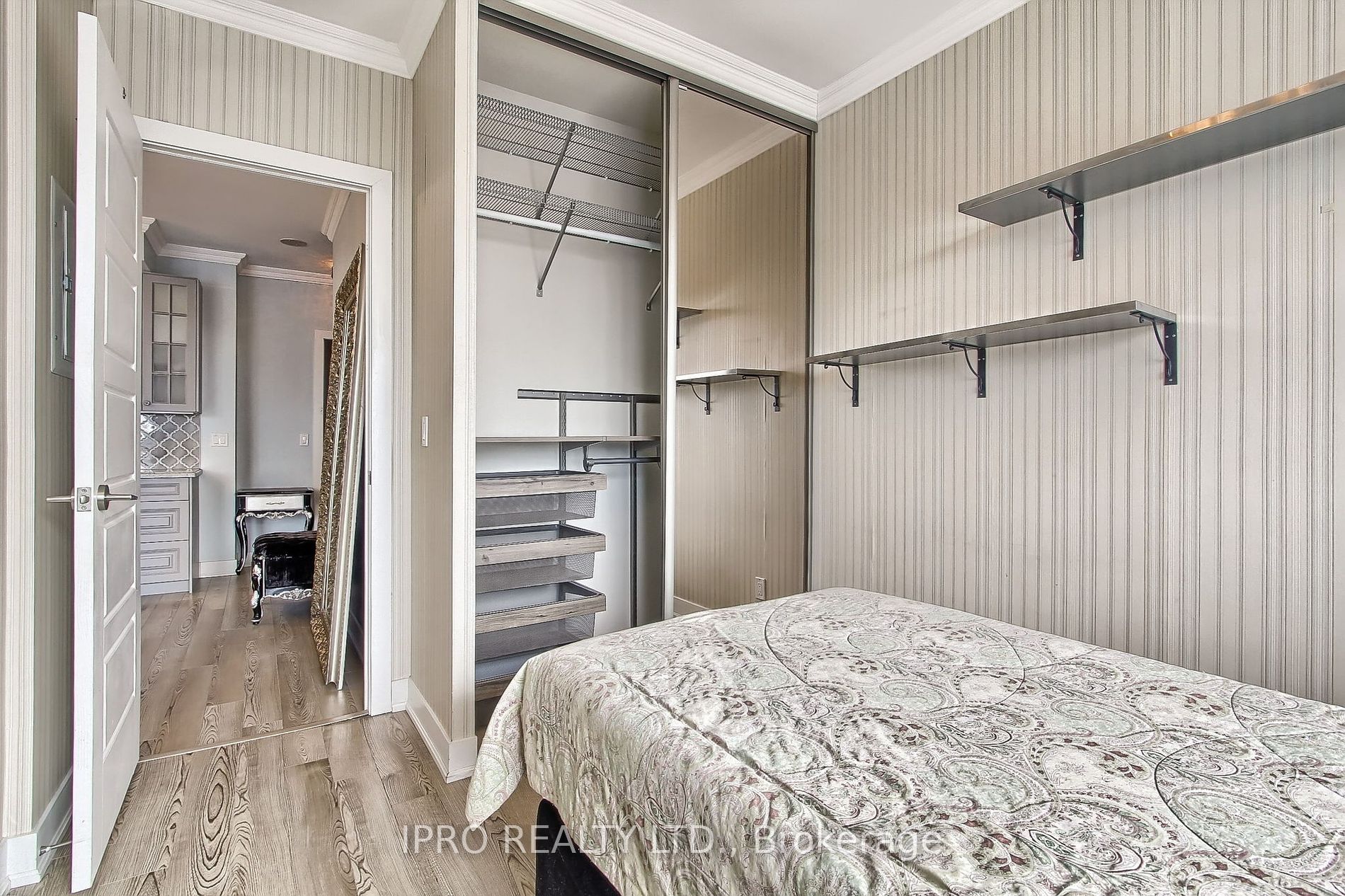 28 Linden St, #1205