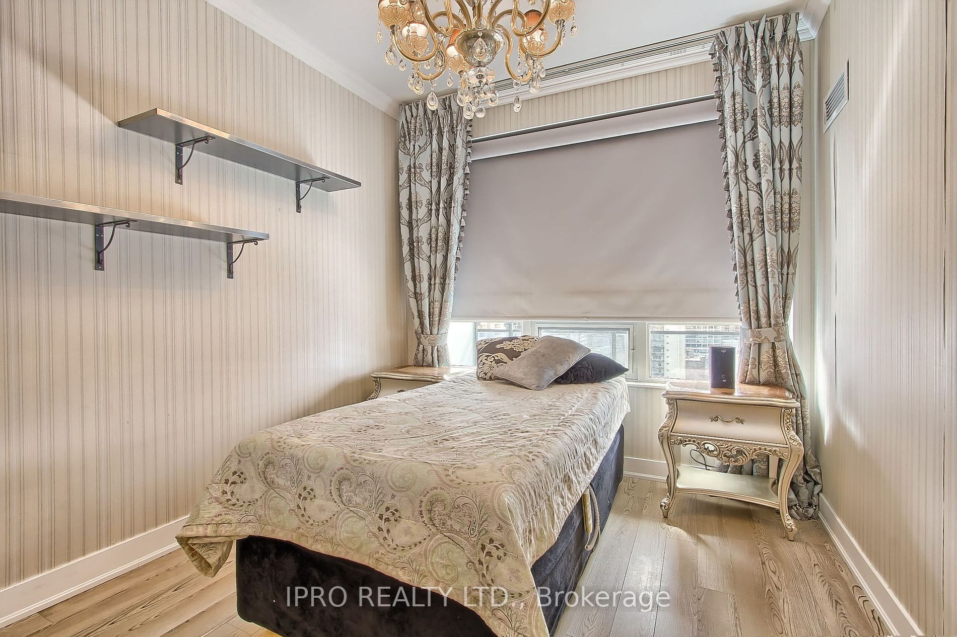 28 Linden St, #1205