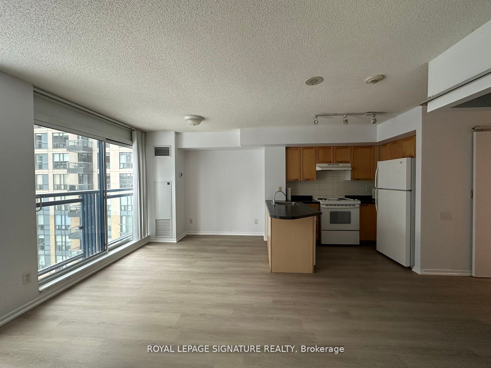 75 Dalhousie St, #610