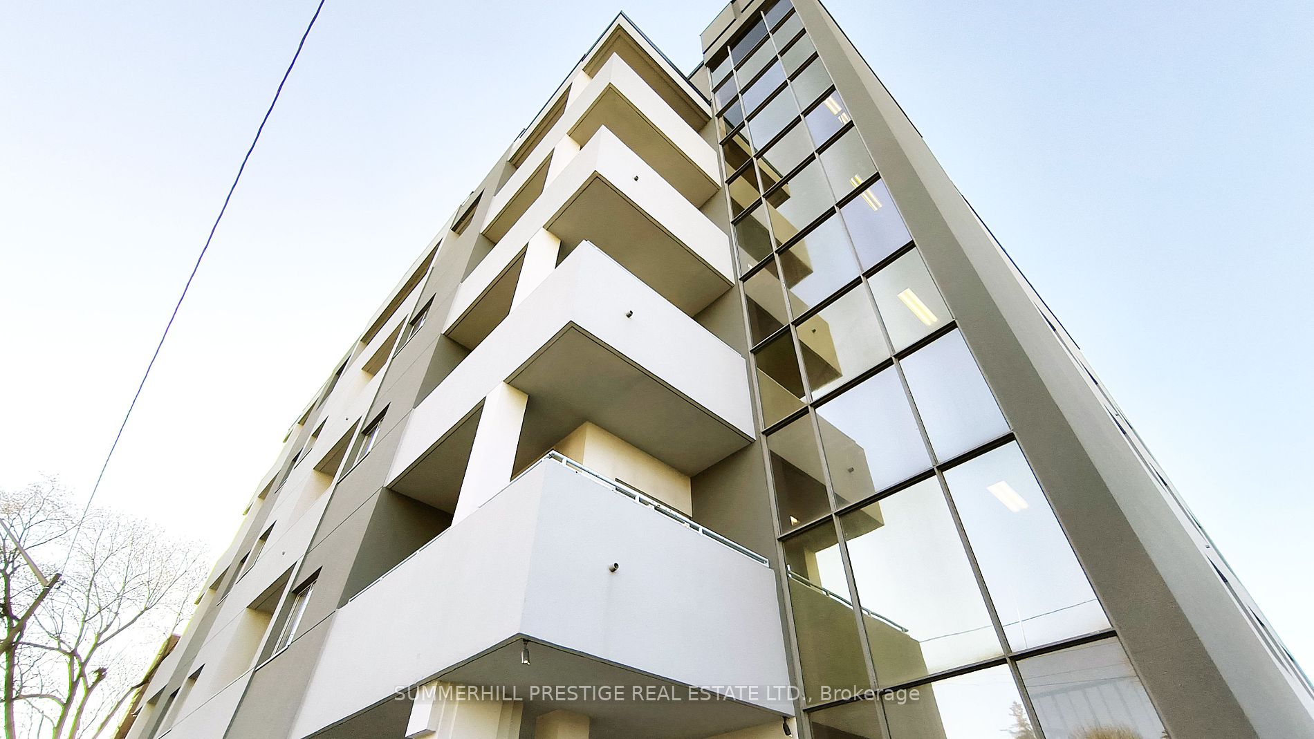 600 Eglinton Avenue E, #102