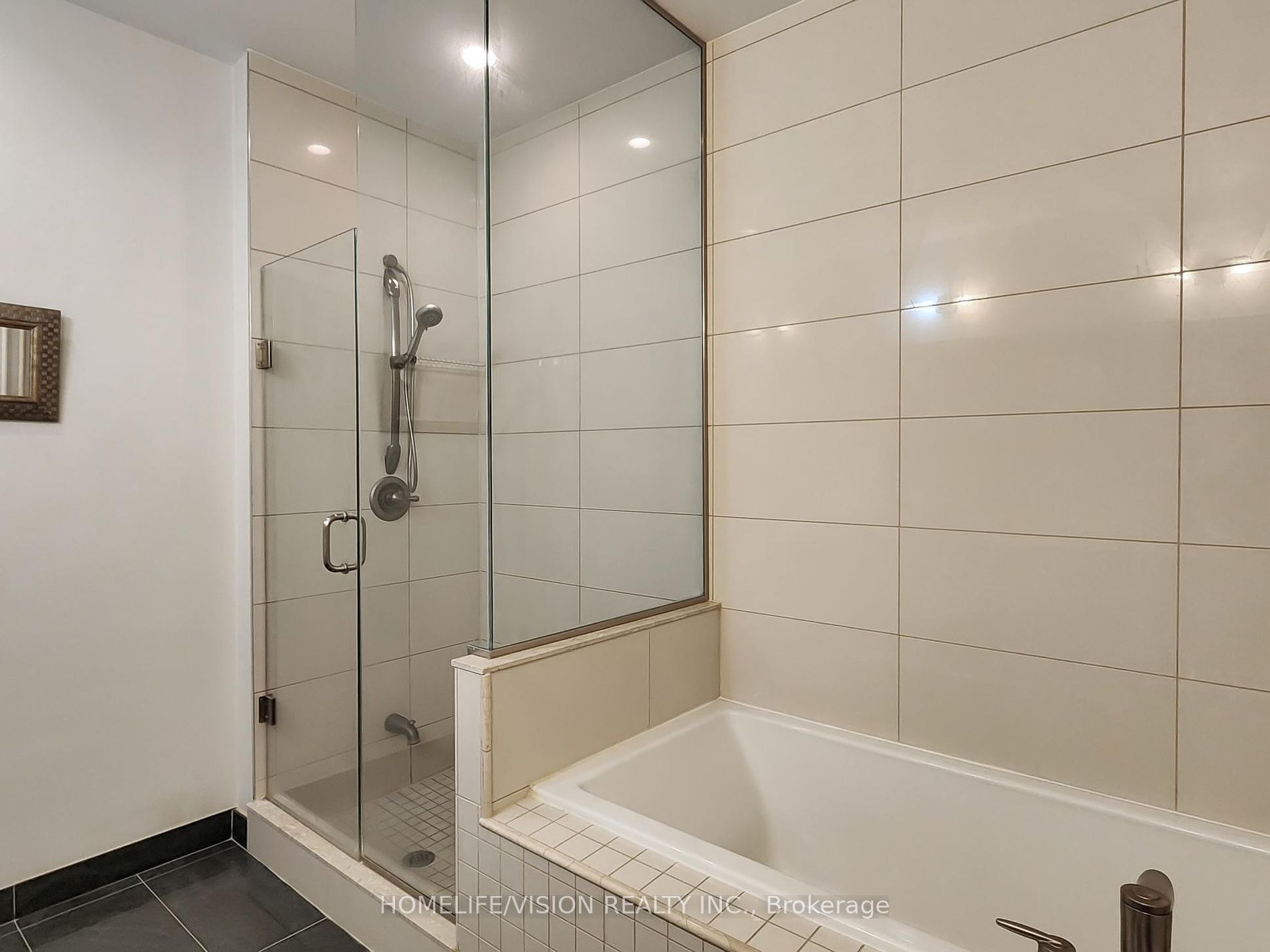 70 Roehampton Avenue, #2620