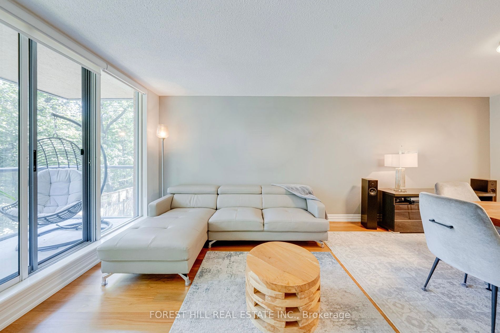 2727 Yonge Street, #416