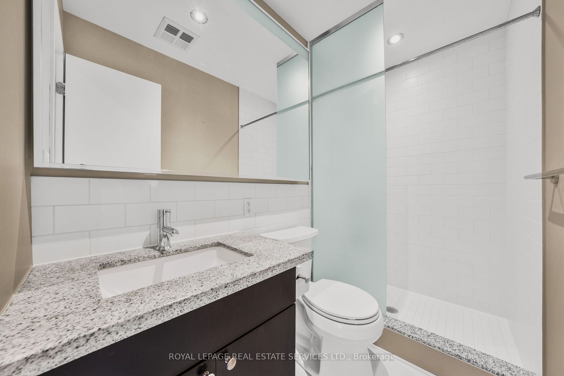 1 Shaw St, #106