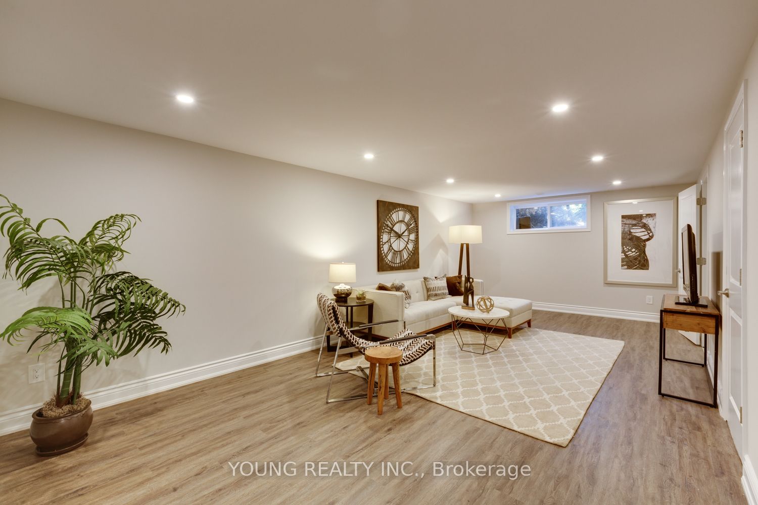 21 Bathford Crescent