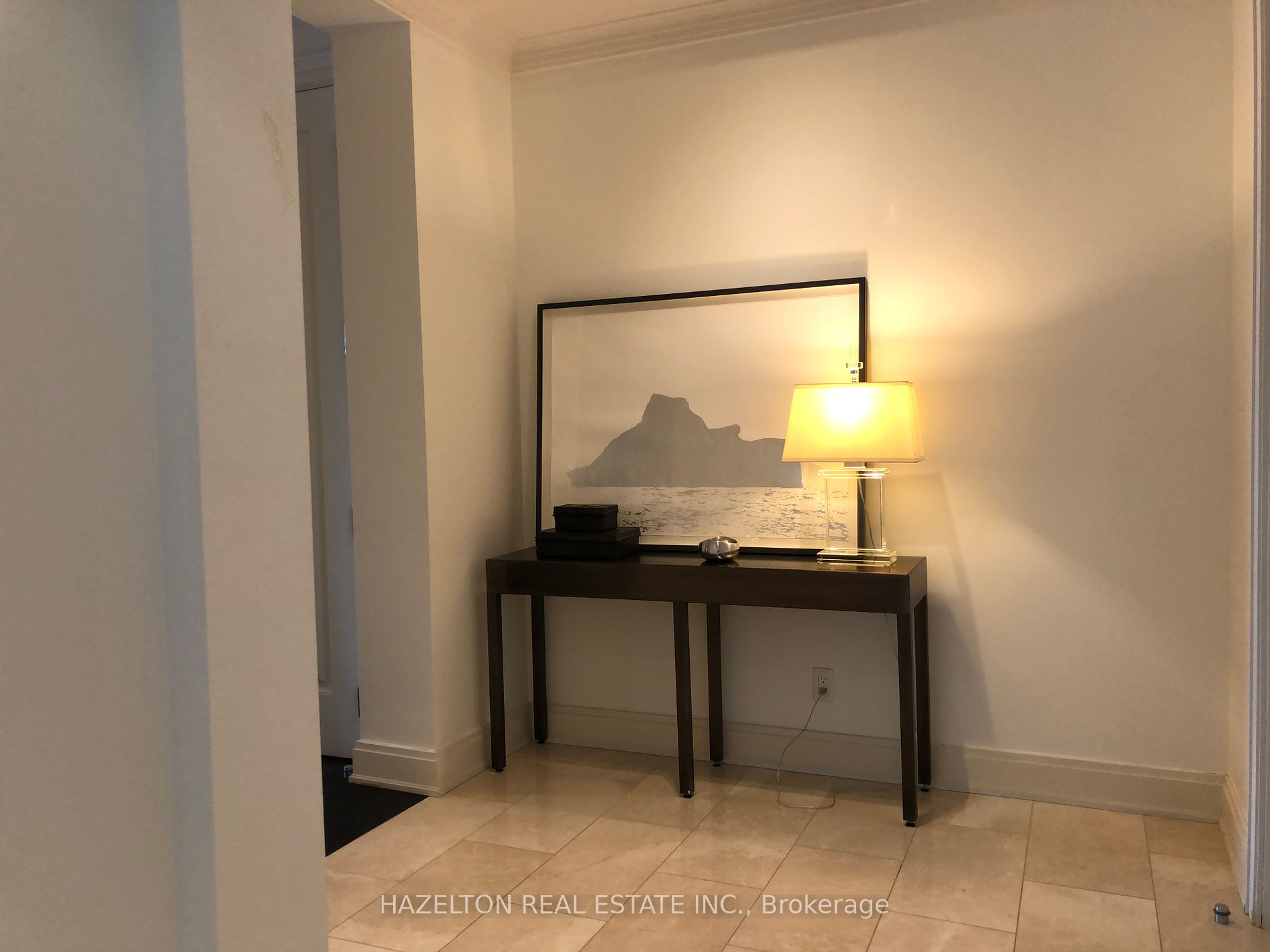 206 Bloor Street W #1402