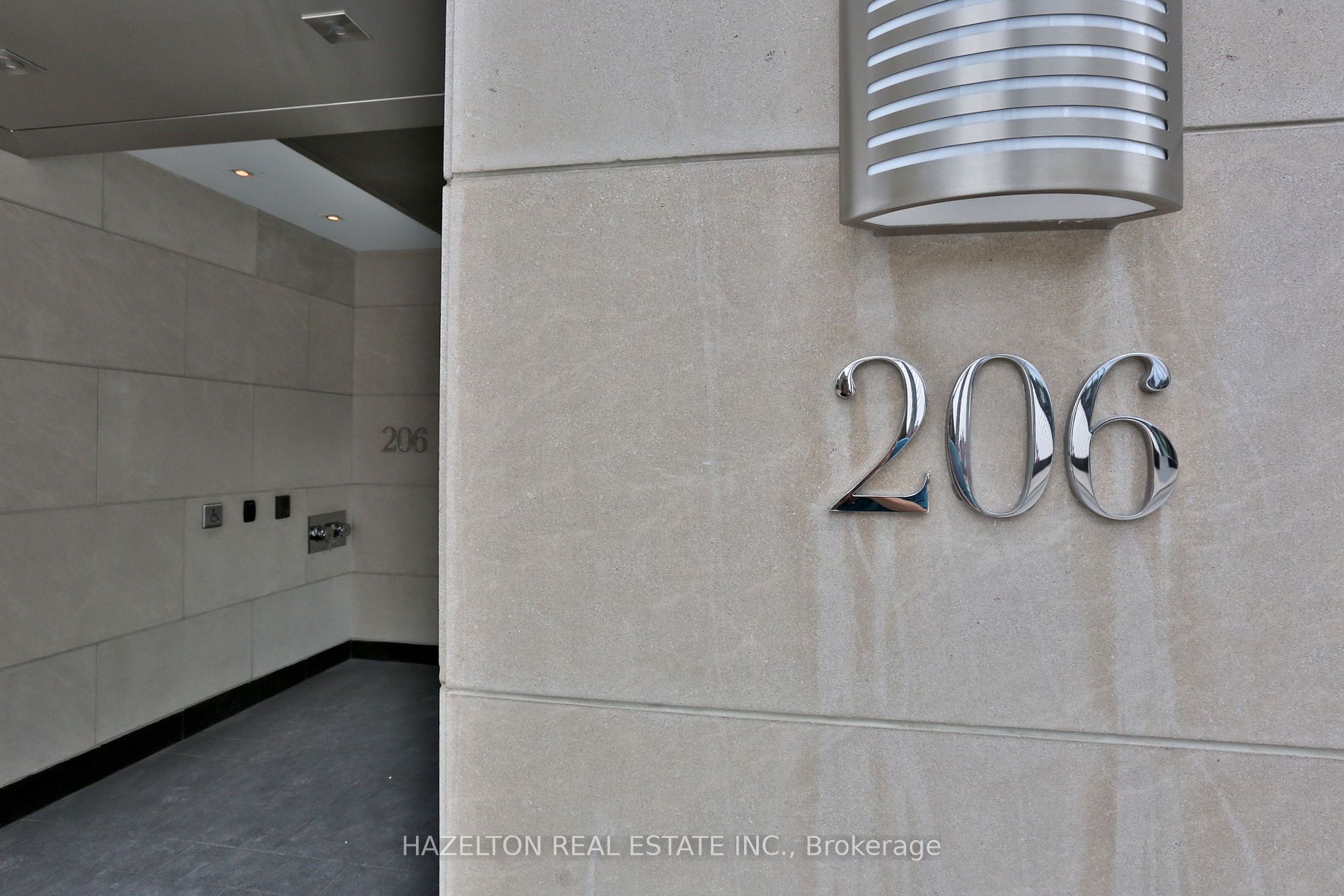 206 Bloor Street W #1402