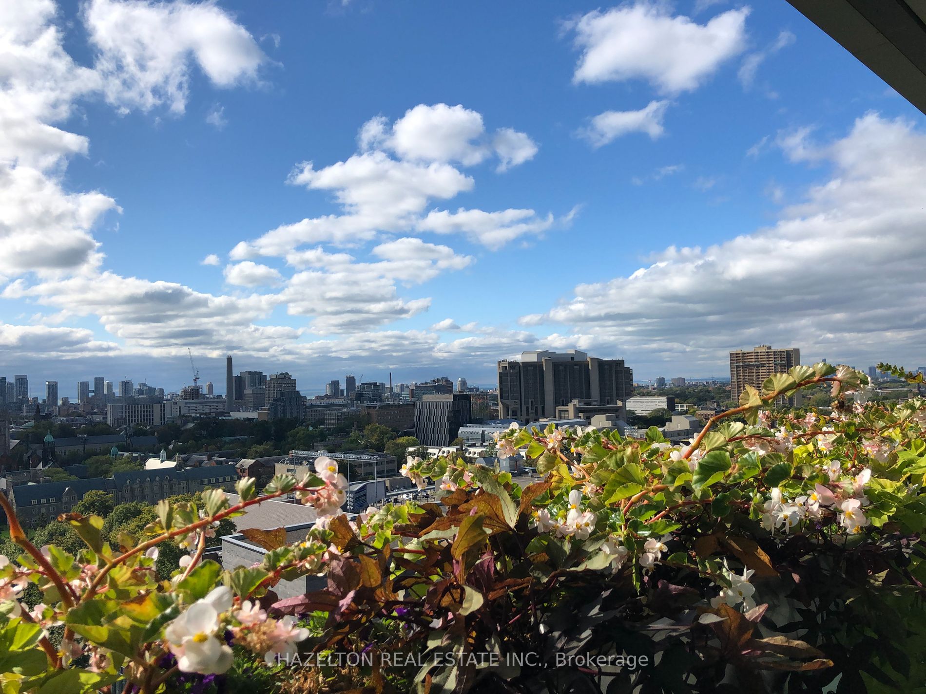206 Bloor Street W #1402