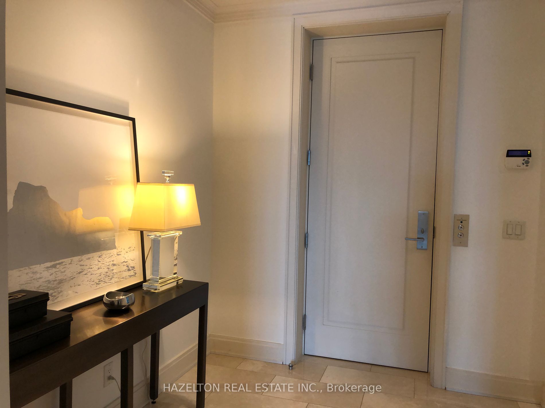 206 Bloor Street W #1402