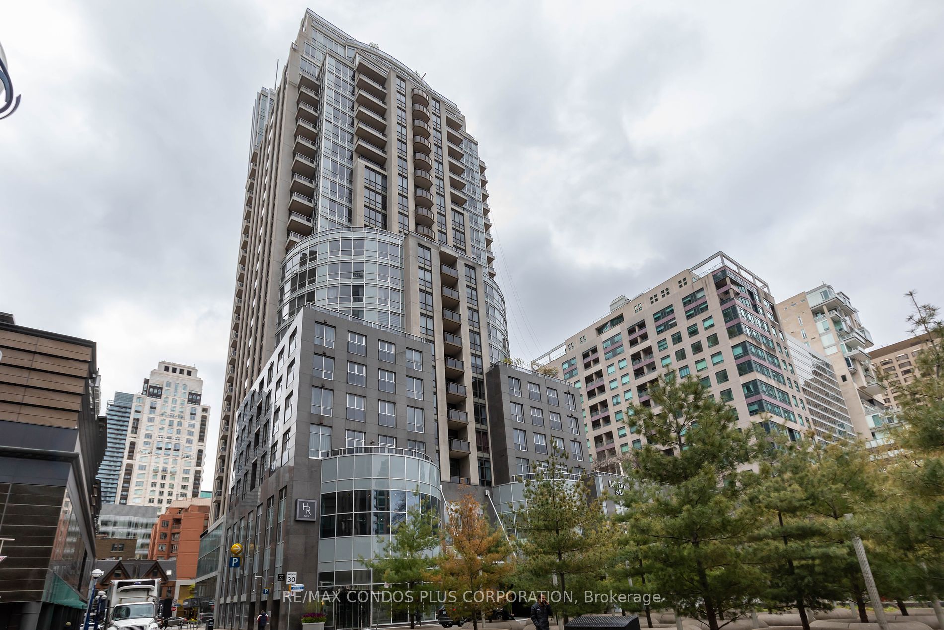 10 Bellair St, #801
