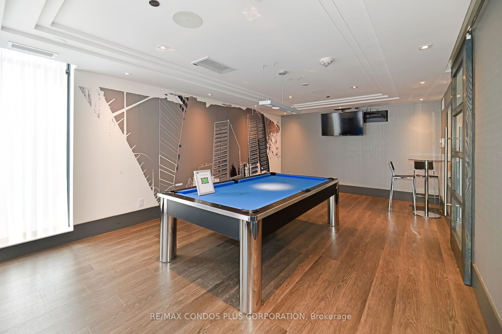 297 College St, ## 1503