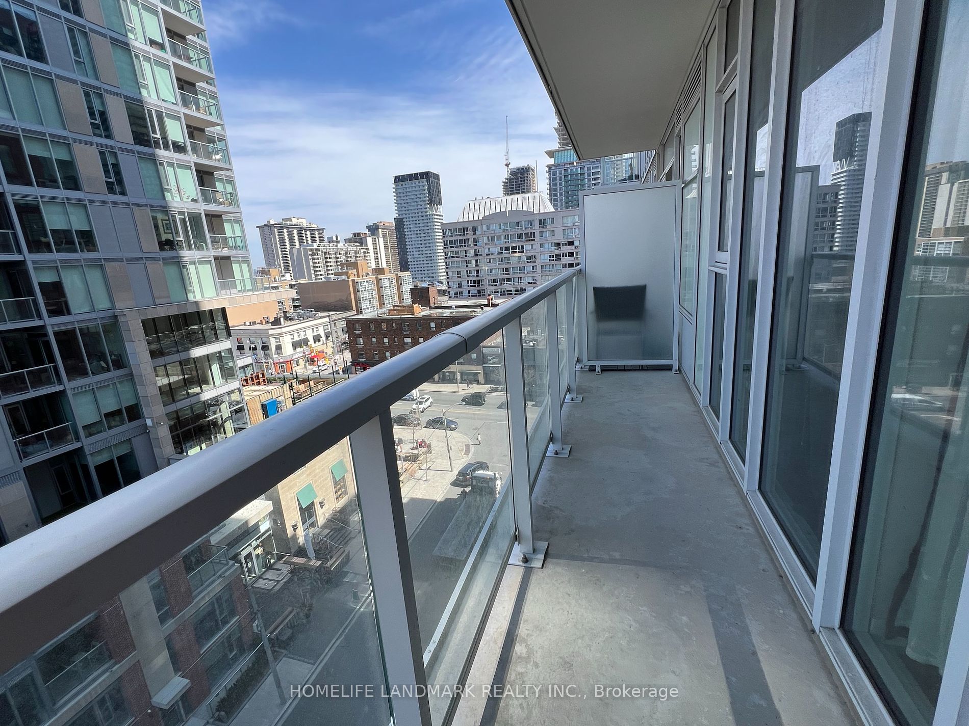 33 Helendale Avenue #601