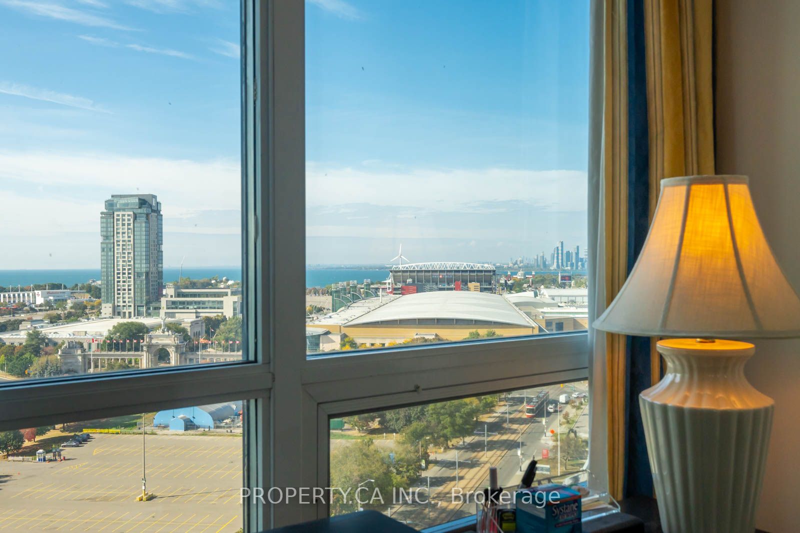 231 Fort York Blvd, #1803