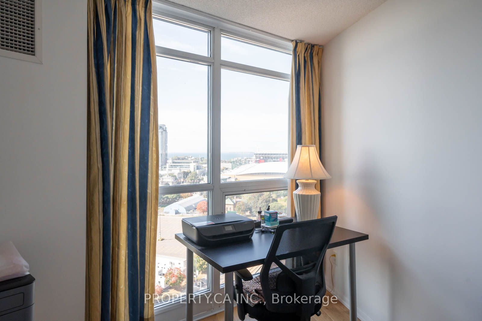 231 Fort York Blvd, #1803