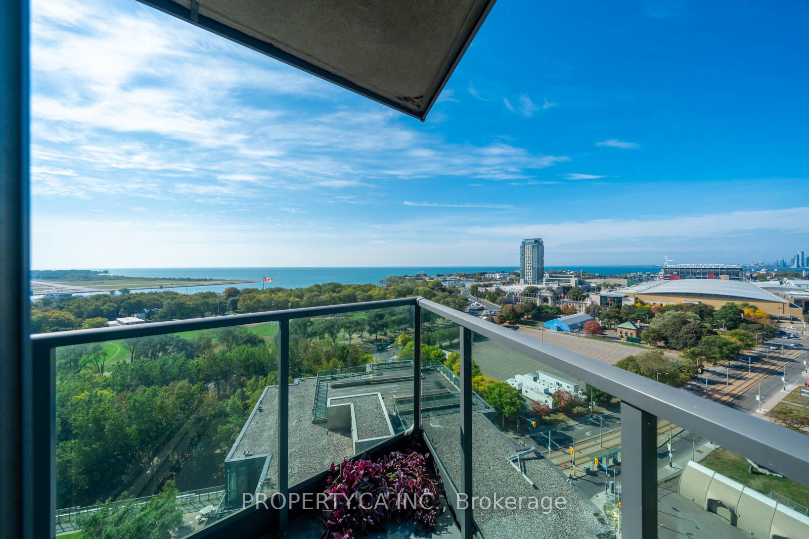 231 Fort York Blvd, #1803