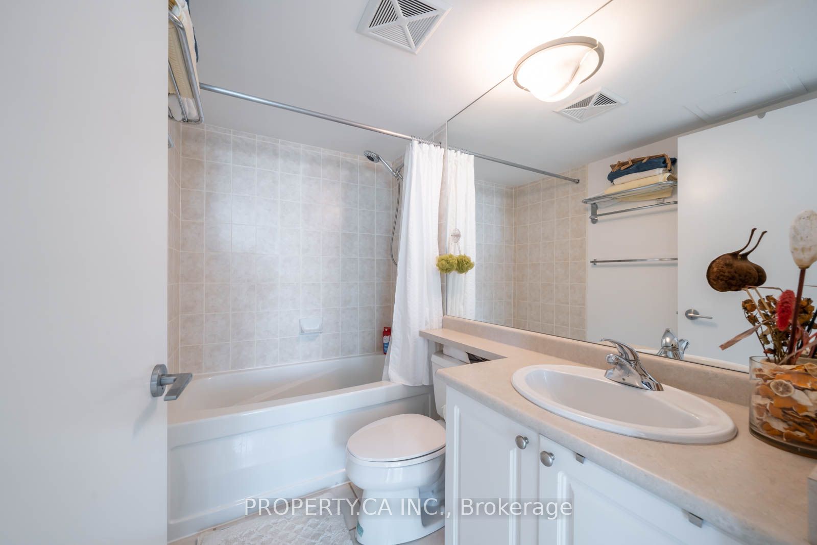 231 Fort York Blvd, #1803
