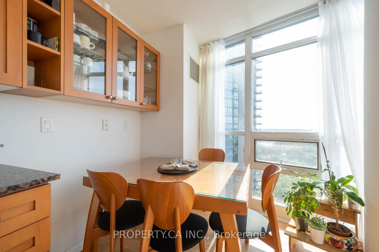 231 Fort York Blvd, #1803