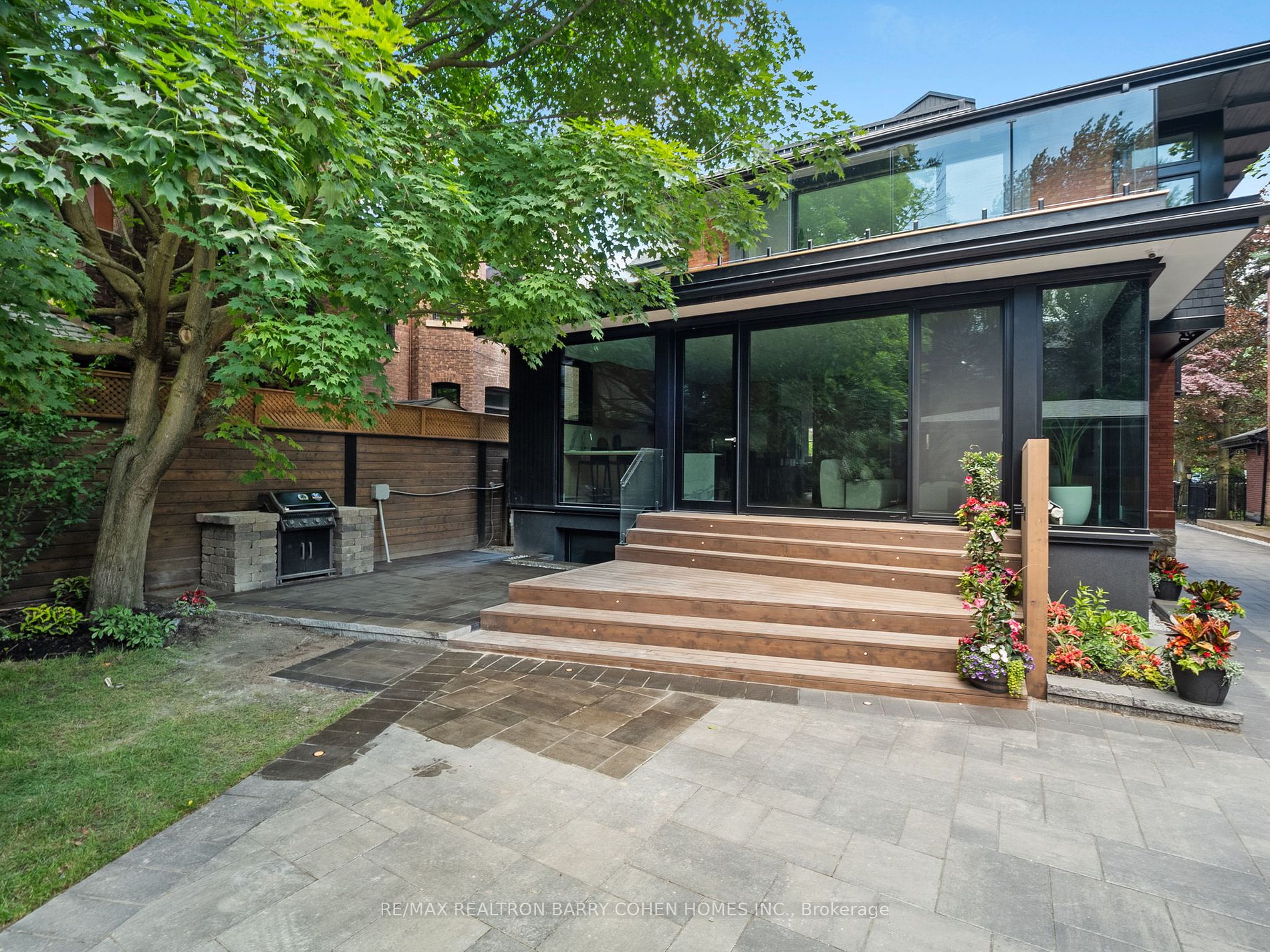 135 Crescent Road, #+ Coach