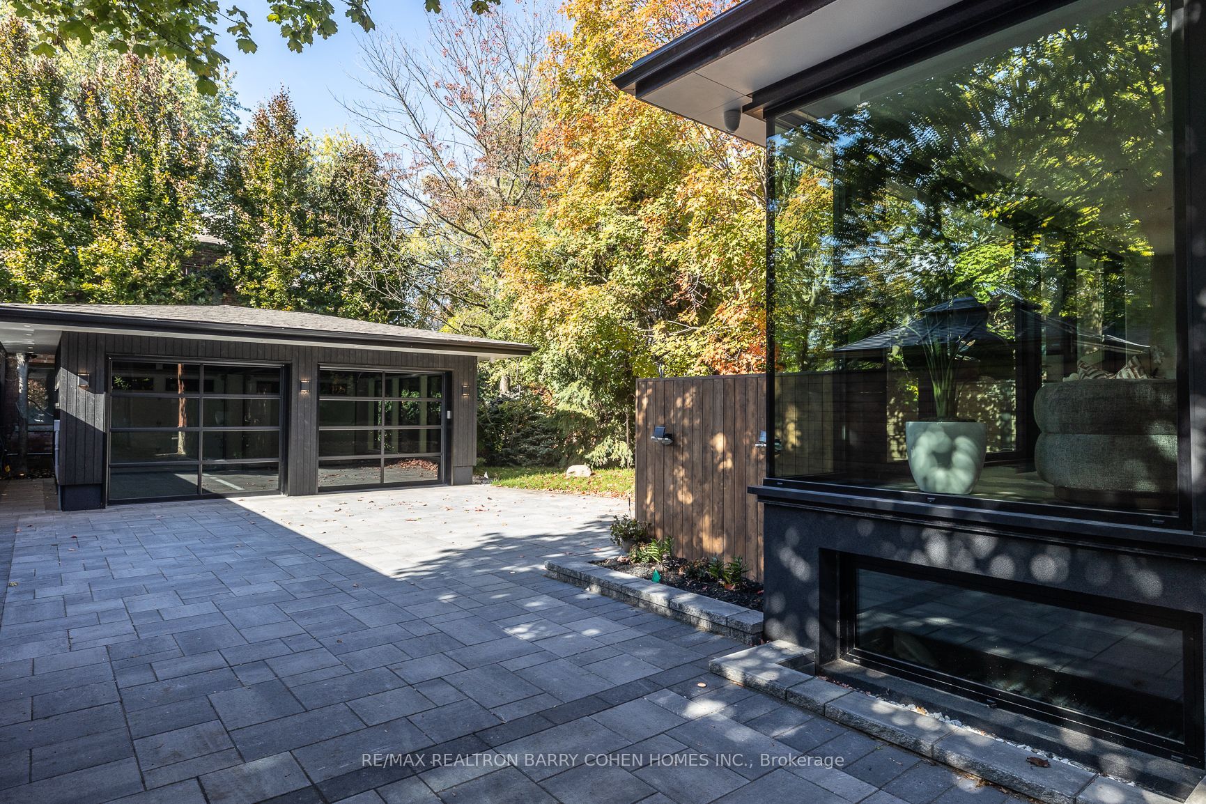 135 Crescent Road, #+ Coach