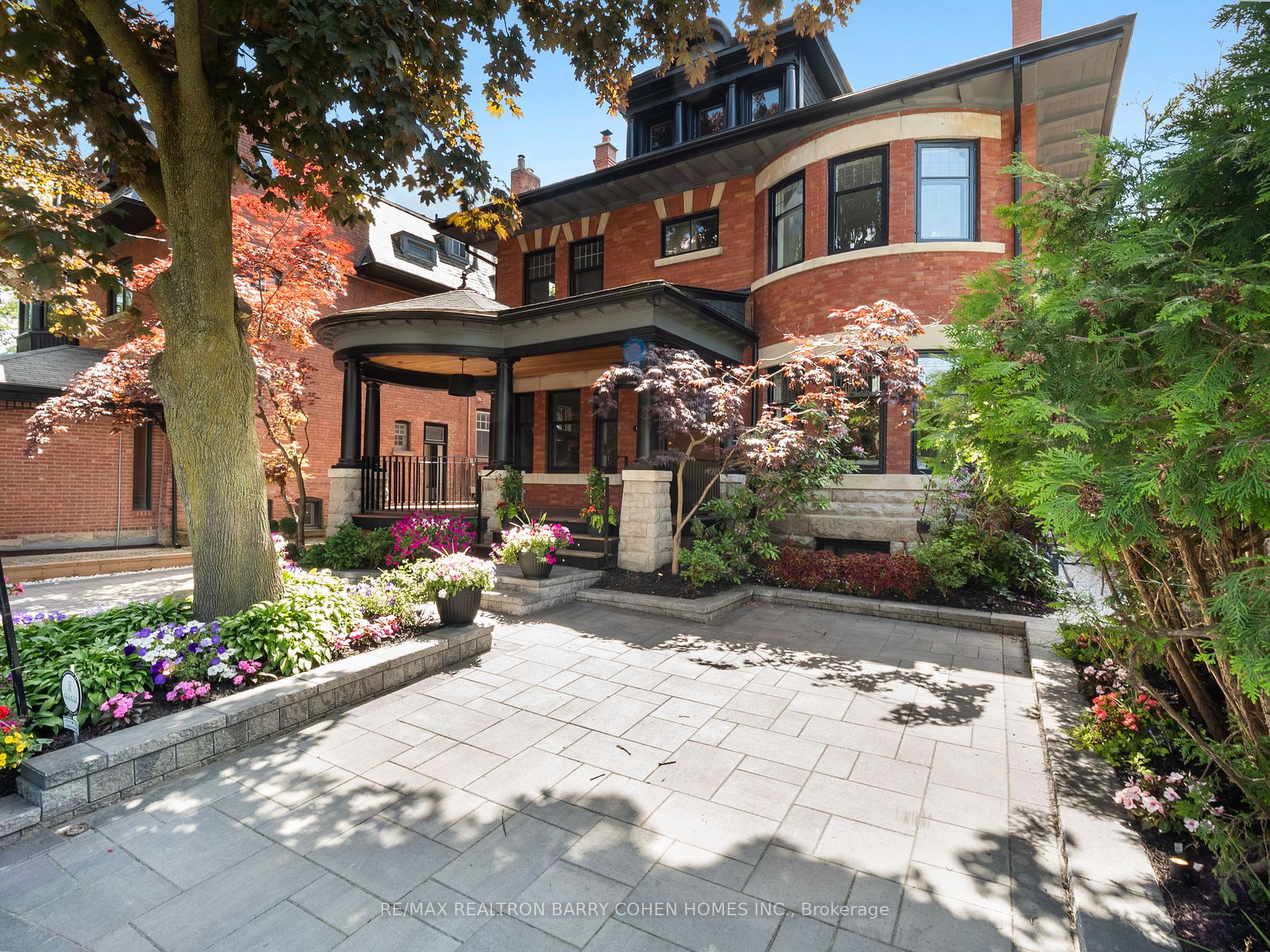 135 Crescent Road, #+ Coach